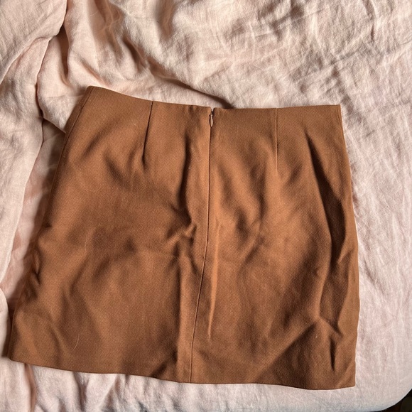 Aritzia Wilfred Classic Mini Skirt - Picture 2 of 4